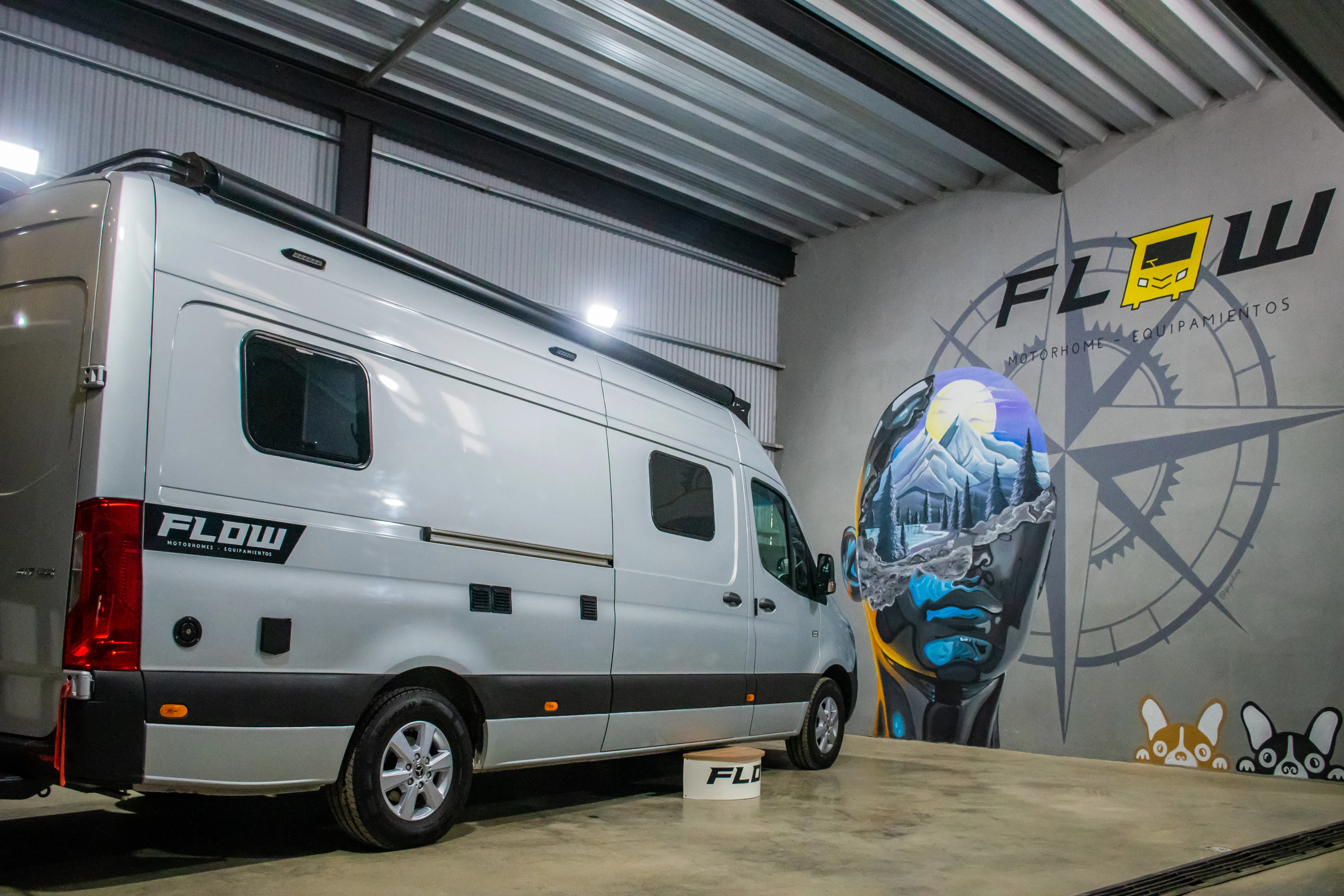 Cocina Interior del Motorhome